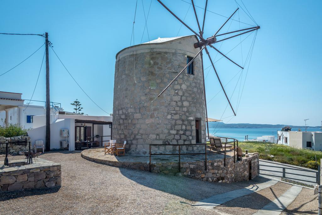 Апартаменты The Windmill Адамас Экстерьер фото